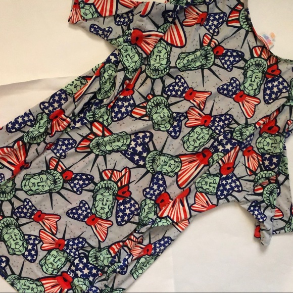 Lularoe Plus size Patriotic Top! - Picture 5 of 6